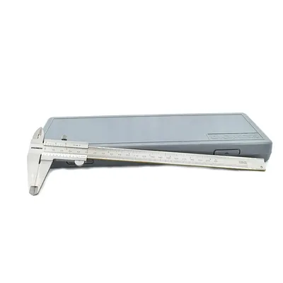 Paquímetro universal com guias de titânio 0 a 200 x 0,05mm - 100.003 tin digimess