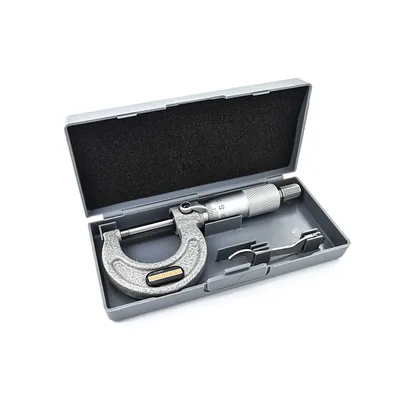 Micrômetro externo com arco em ferro fundido 0 a 025 x 0,01mm - 110.100 digimess