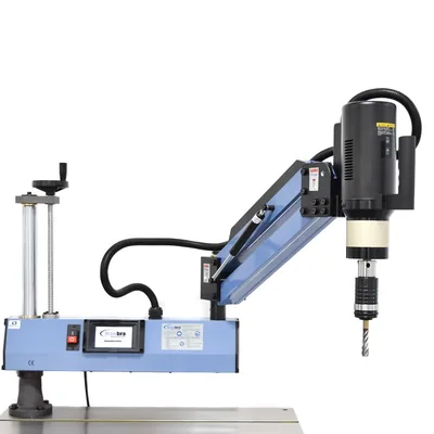 Rosqueadeira elétrica angular com lubrificação m06 a m24 braço articulado de 1.200mm - re-24 mawbra