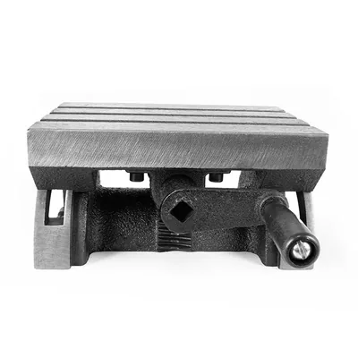 Mesa angular ajustável em 45° dimensões de 180 x 130 x 090mm com ranhuras em t 10mm - ap-180 daigo