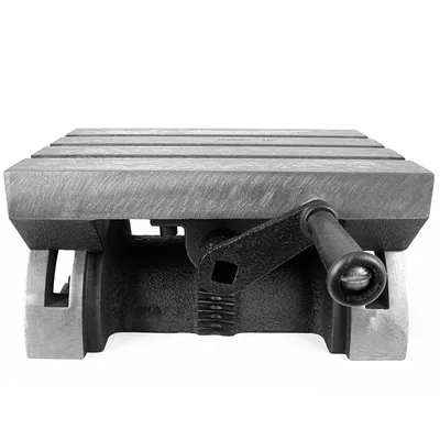 Mesa angular ajustável em 45° dimensões de 250 x 180 x 123mm com ranhuras em t 12mm - ap-250 daigo